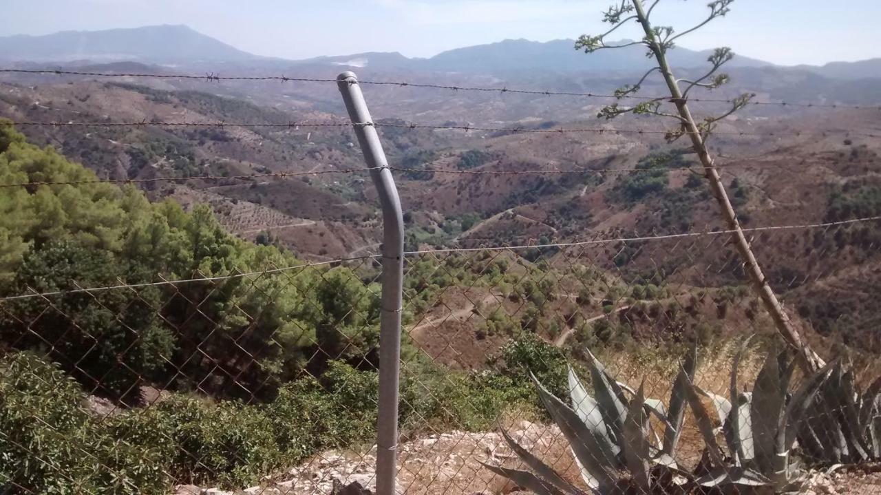 Casa Rural La Revuelta Con Las Mejores Vistas A La Naturaleza Yunquera Eksteriør bilde